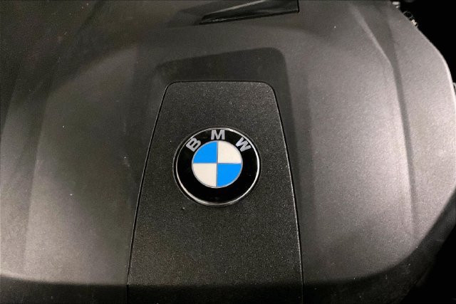 Used 2024 BMW X7 xDrive40i w/ Premium Package AWD/4WD image 37