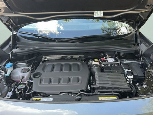 New 2026 Volkswagen Tiguan SE image 30