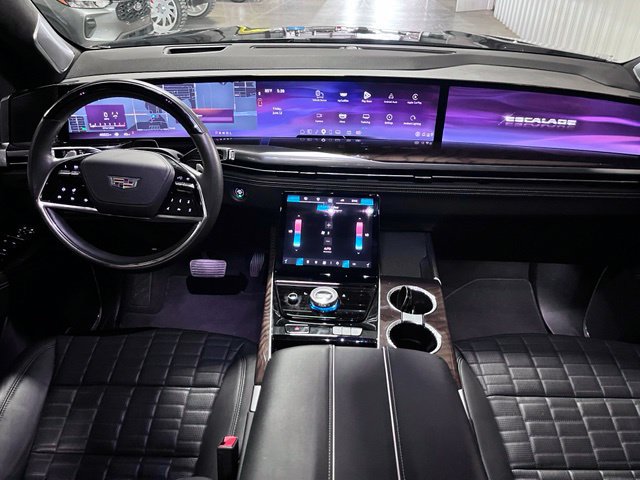 Used 2025 Cadillac Escalade Sport Platinum AWD/4WD image 41