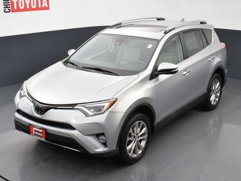 Used 2017 Toyota RAV4 Limited FWD image 30