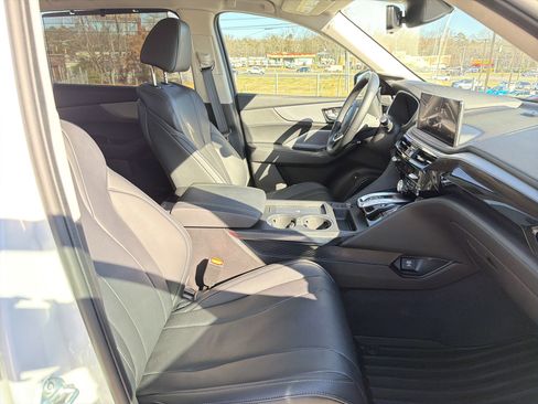 Certified 2025 Acura MDX SH-AWD w/ Technology Package image 34