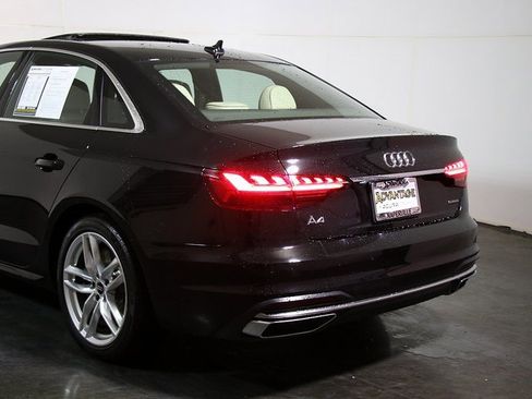 Used 2022 Audi A4 2.0T Premium Plus image 11