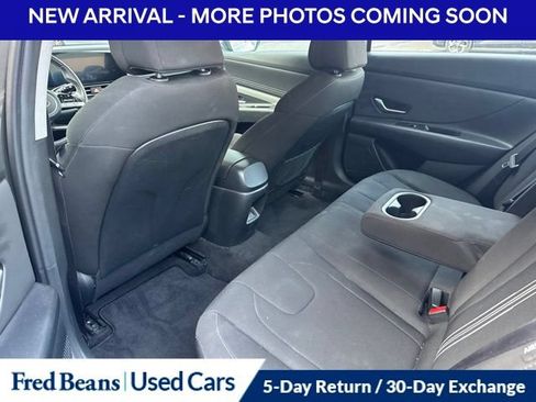 Certified 2024 Hyundai Elantra SEL w/ Convenience Package FWD image 13