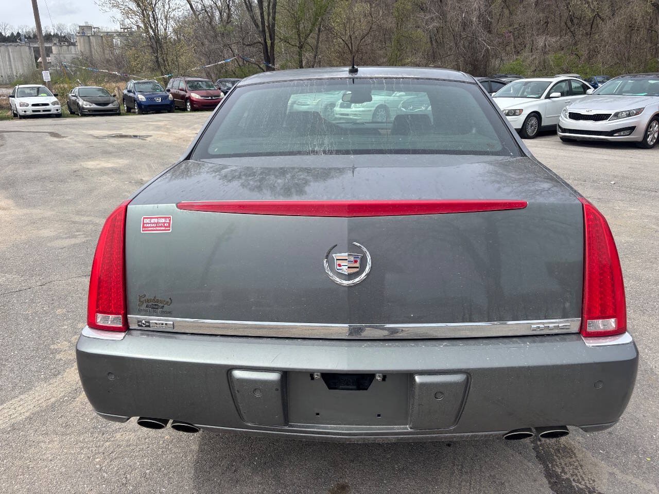 Used 2007 Cadillac DTS Performance FWD image 10