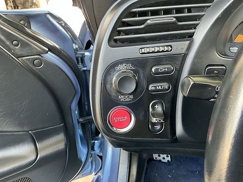 Used 2006 Honda S2000 image 13