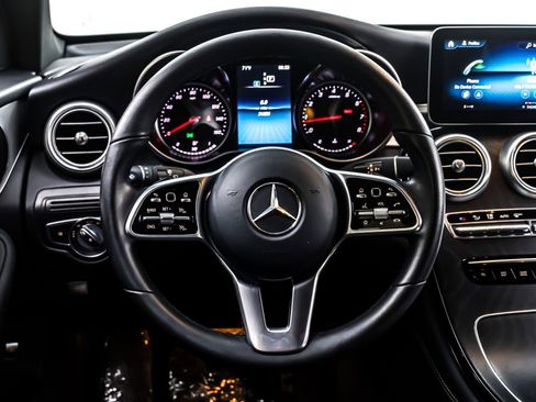 Used 2022 Mercedes-Benz GLC 300 image 19