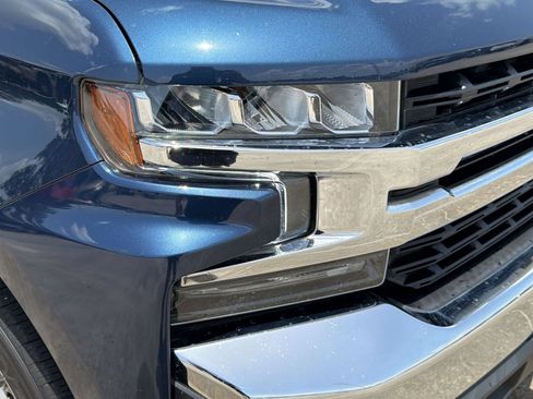 Used 2021 Chevrolet Silverado 1500 LT w/ Texas Edition Plus RWD image 12