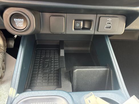 Used 2025 Ford Maverick Lariat AWD/4WD image 28