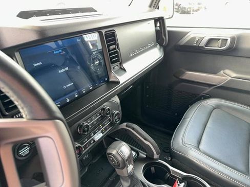 Used 2021 Ford Bronco First Edition image 21