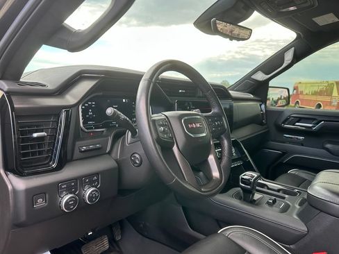 Used 2023 GMC Sierra 1500 AT4X AWD/4WD image 12