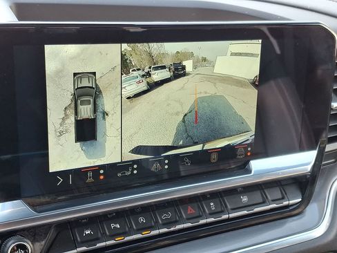 Used 2025 Chevrolet Silverado 1500 High Country image 21