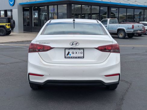 Used 2018 Hyundai Accent SE FWD image 6