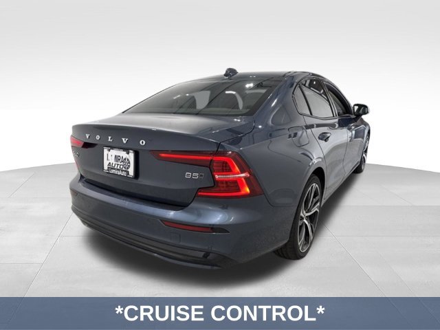 Used 2024 Volvo S60 B5 Core AWD/4WD image 7