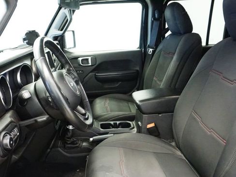 Certified 2019 Jeep Wrangler Unlimited Sport S image 26