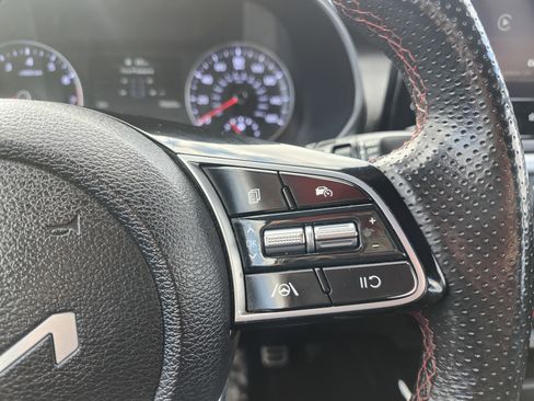 Used 2023 Kia Forte GT image 34