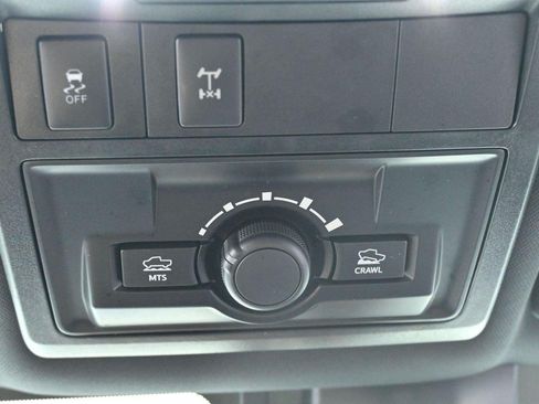 Used 2018 Toyota Tacoma TRD Off-Road AWD/4WD image 26