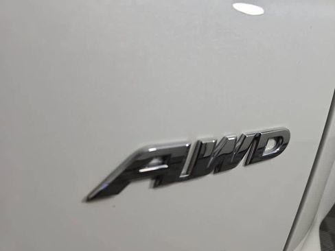 Used 2020 Honda CR-V LX image 16