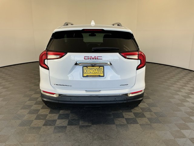 Used 2022 GMC Terrain SLT w/ GMC Pro Grade Package AWD/4WD image 6