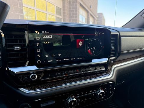 Used 2022 GMC Sierra 1500 Elevation AWD/4WD image 40