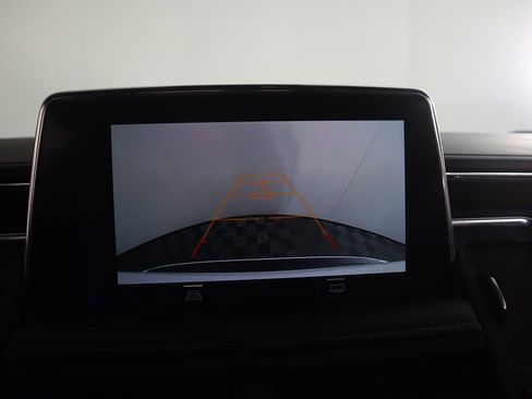 Used 2023 Chevrolet Suburban Premier image 49