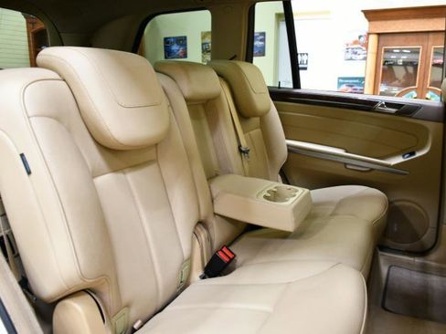 Used 2012 Mercedes-Benz GL 450 4MATIC image 38