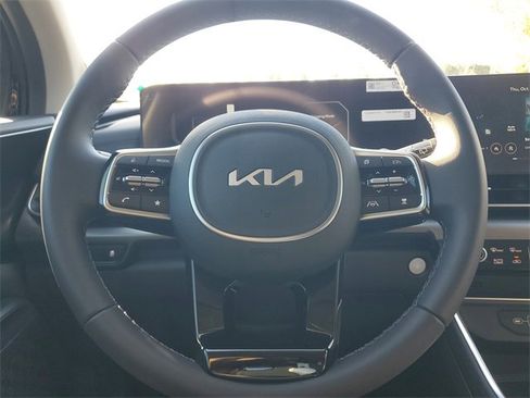 New 2026 Kia Carnival SX w/ SX Dark Edition Package image 21