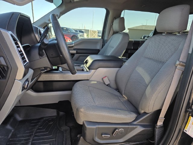 Used 2016 Ford F150 XLT w/ Equipment Group 302A Luxury AWD/4WD image 13