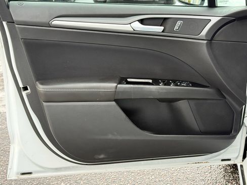 Used 2013 Ford Fusion SE image 27