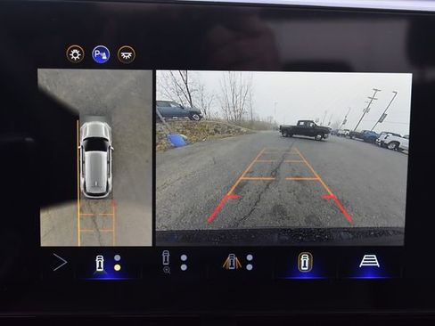 New 2026 Chevrolet Equinox LT w/ Safety and Technology Package image 29