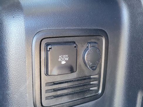 Certified 2024 Toyota 4Runner SR5 image 9