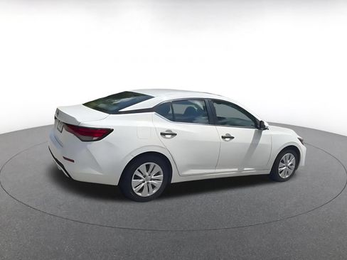 Used 2025 Nissan Sentra S FWD image 14