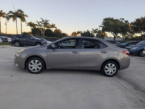 Used 2016 Toyota Corolla LE image 8