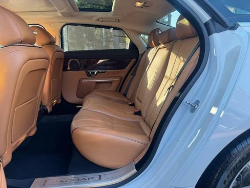 Used 2014 Jaguar XJ L Portfolio image 9