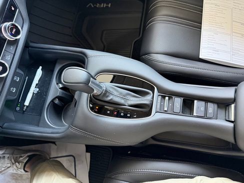 Used 2026 Honda HR-V EX-L image 18