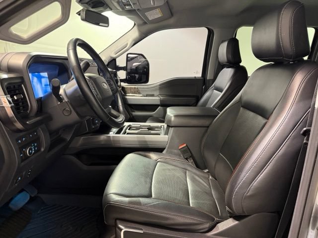Used 2024 Ford F250 Lariat w/ Chrome Package AWD/4WD image 12