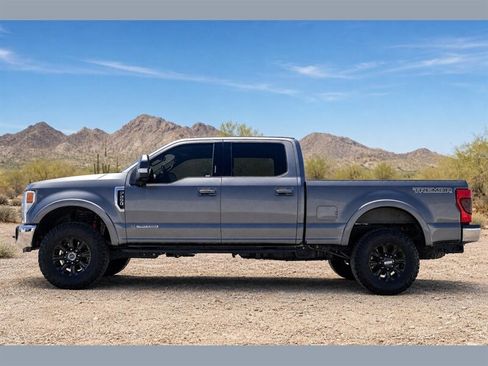 Used 2021 Ford F250 Lariat w/ Tremor Off-Road Package AWD/4WD image 9