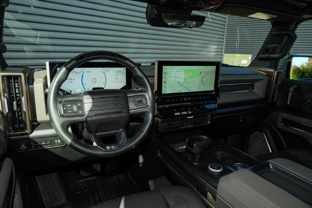 Used 2025 GMC Hummer EV 3X AWD/4WD image 29