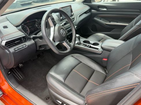 Certified 2022 Nissan Altima 2.5 SR FWD image 14
