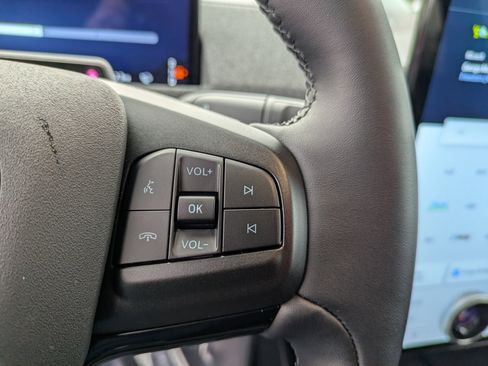 Certified 2025 Ford Mustang Mach-E Premium image 20