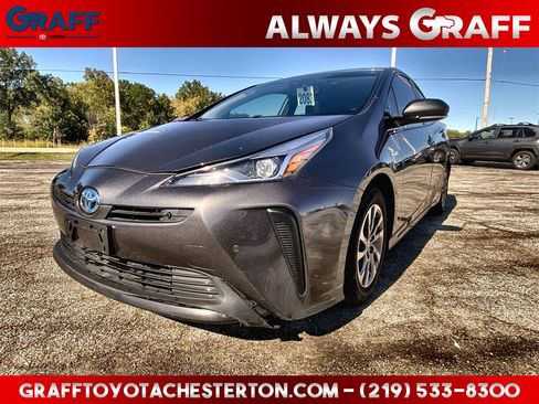Used 2019 Toyota Prius Limited image 1
