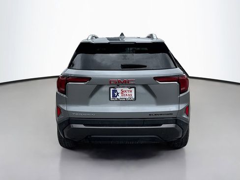 Certified 2026 GMC Terrain Elevation w/ Elevation Premium Package FWD image 6