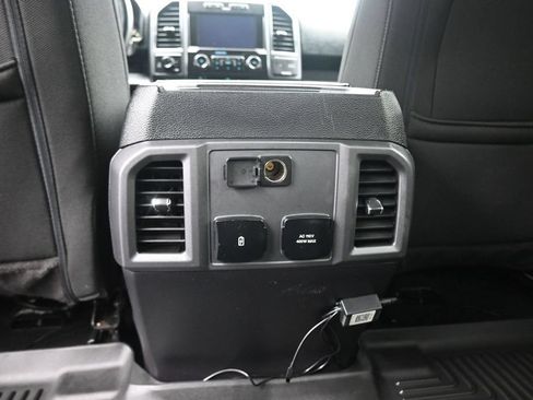 Used 2018 Ford F150 XLT w/ Equipment Group 302A Luxury AWD/4WD image 33
