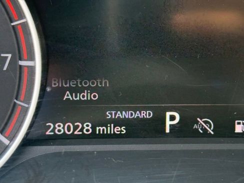 Certified 2024 Nissan Rogue SV w/ SV Premium Package FWD image 10