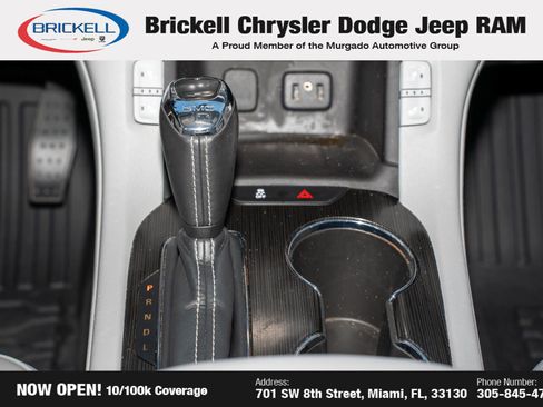 Used 2018 GMC Acadia SLT image 25