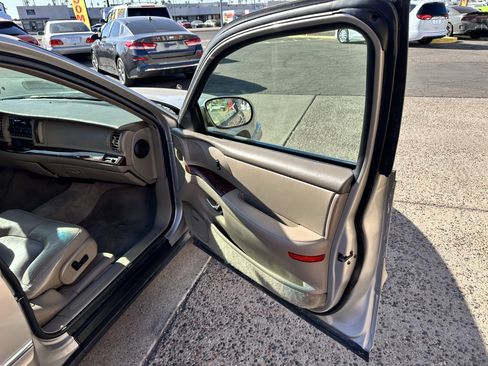 Used 1997 Buick Park Avenue image 26