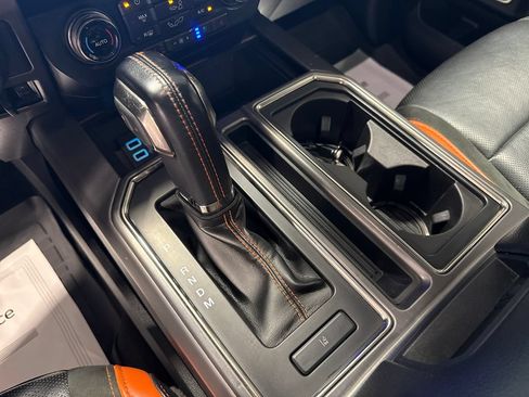 Used 2018 Ford F150 Raptor w/ Equipment Group 802A Luxury AWD/4WD image 22