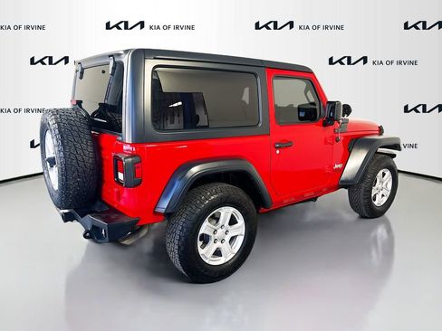 Used 2020 Jeep Wrangler Sport AWD/4WD image 7