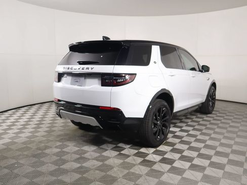 Certified 2025 Land Rover Discovery Sport Dynamic SE AWD/4WD image 5