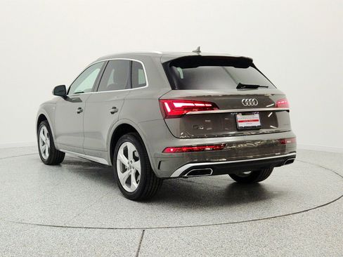 Used 2023 Audi Q5 2.0T Premium Plus w/ Premium Plus Package AWD/4WD image 7