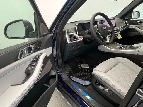 New 2026 BMW X5 xDrive50e AWD/4WD image 22